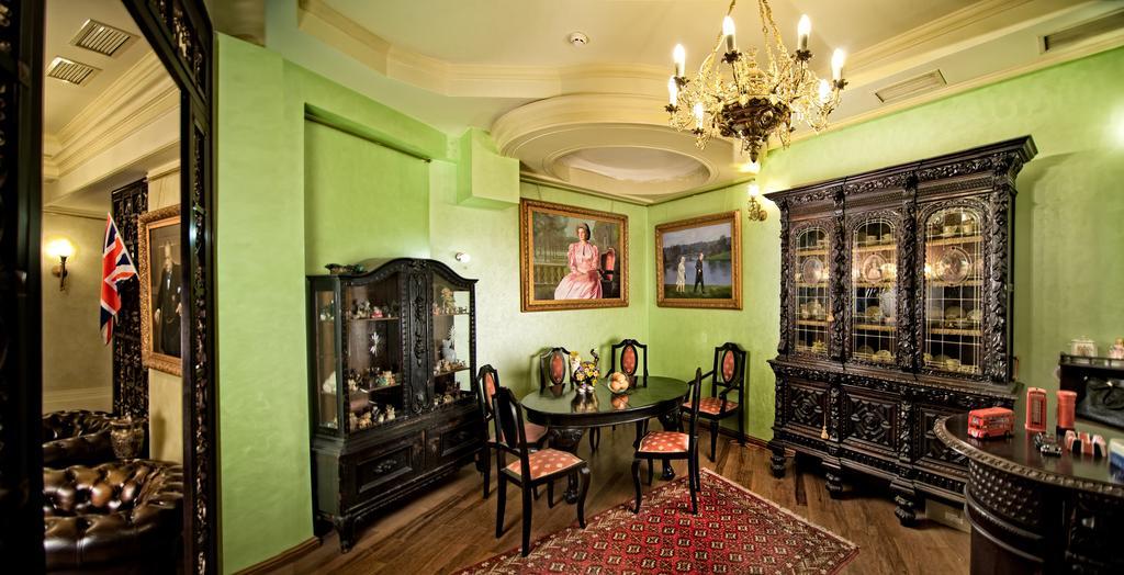 British Club Lviv Hotel Exterior foto